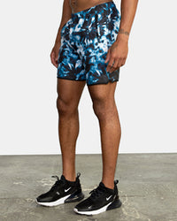 RVCA YOGGER IV SHORT - TER6