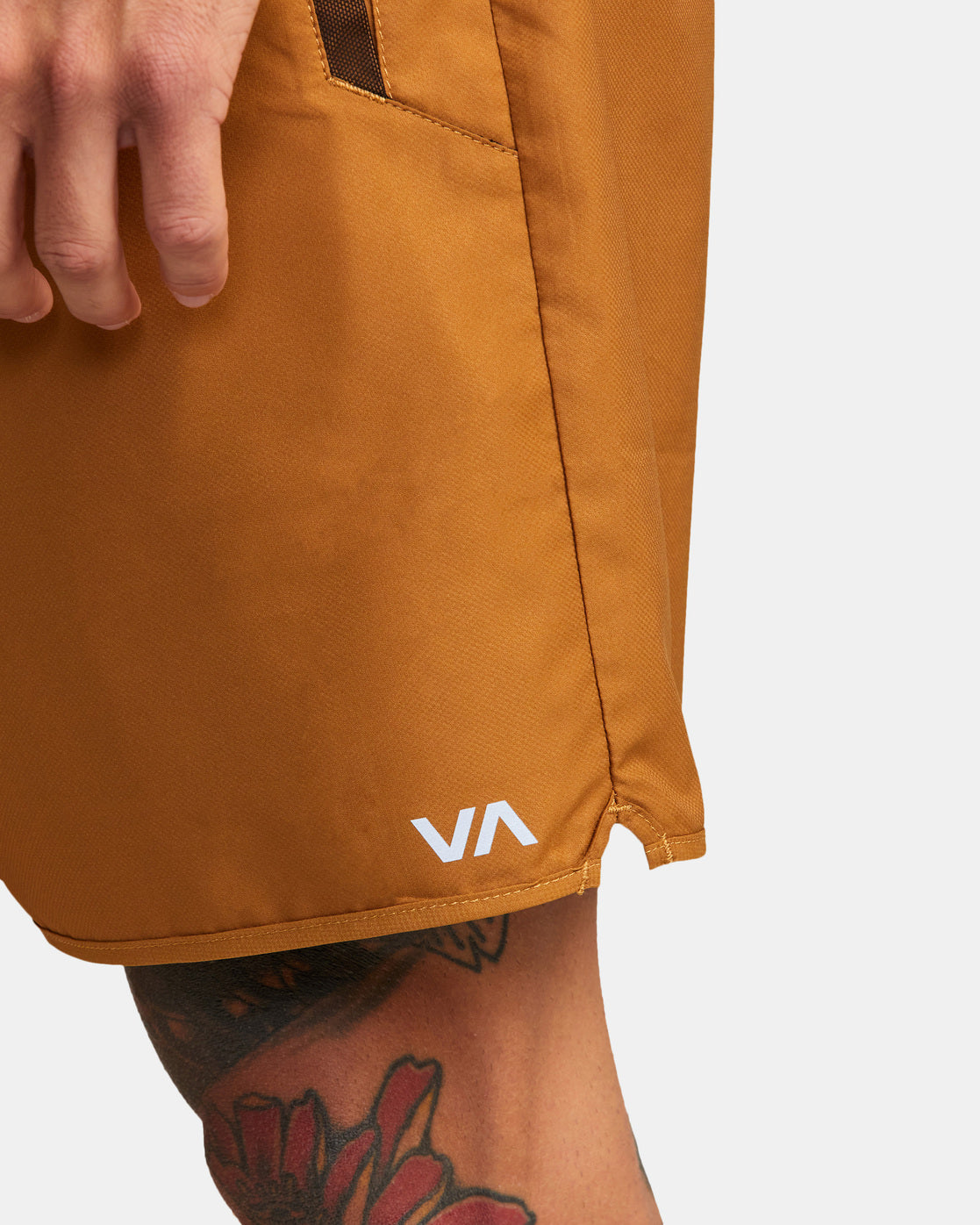 RVCA YOGGER IV SHORT - TOB