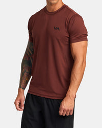 RVCA SPORT VENT PERFORMANCE TEE - MAH