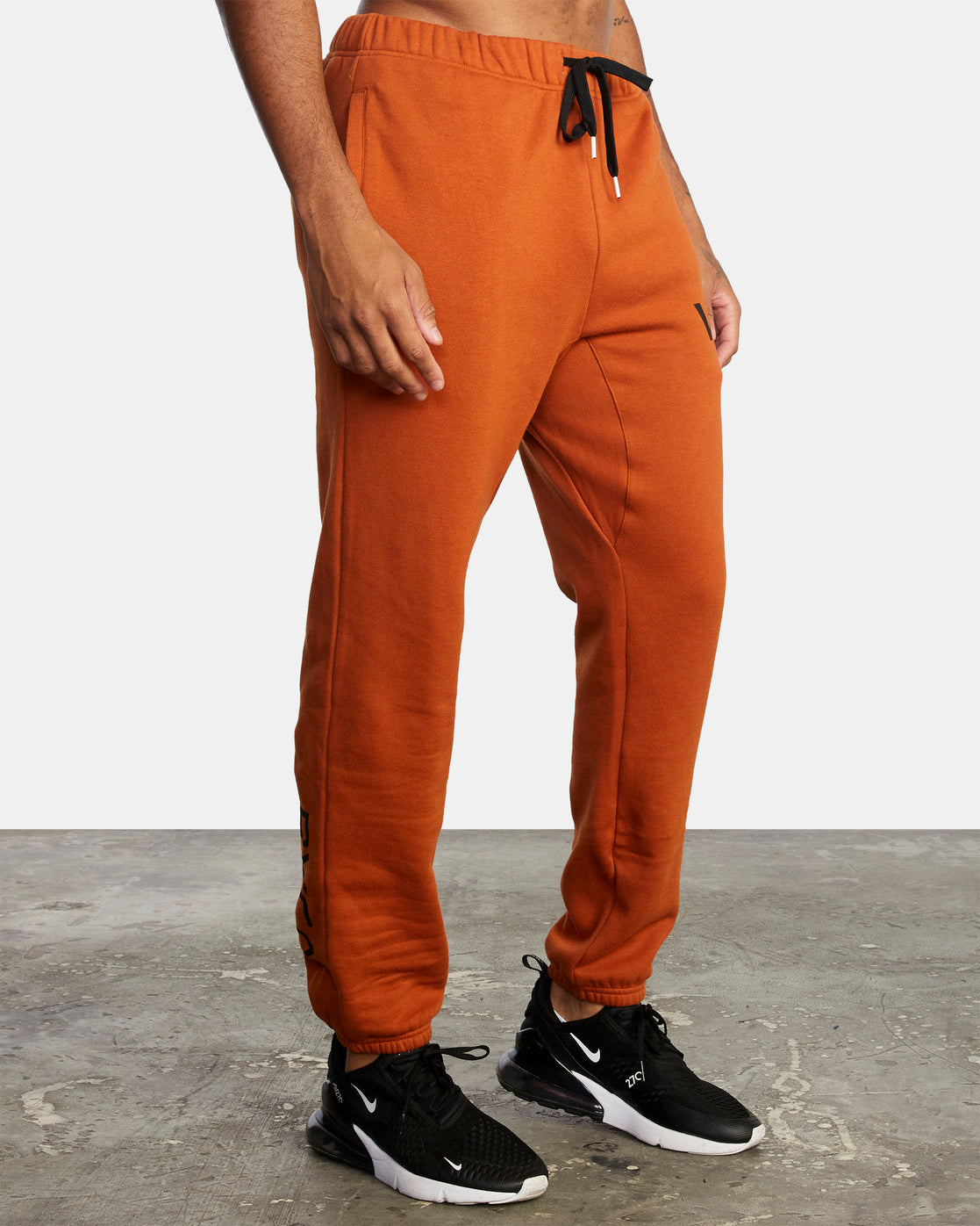 RVCA SWIFT SWEATPANTS - KSW0