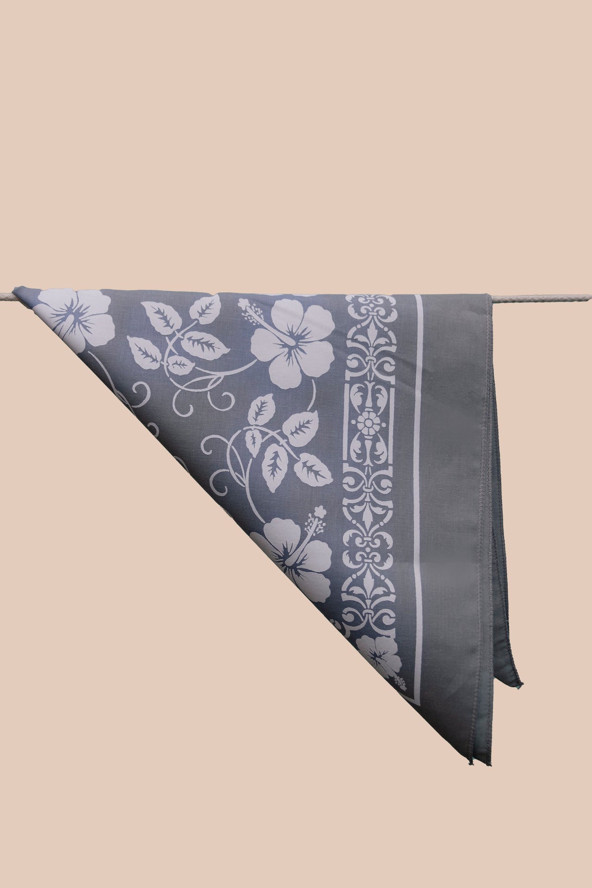 HIBISCUS BANDANA - LIGHT GREY